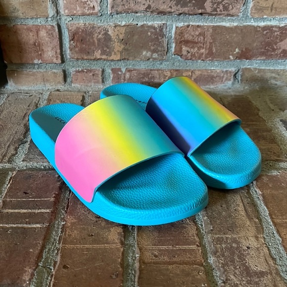 Lucky Brand Parker Rainbow Slip On Summer Slides - Picture 1 of 7